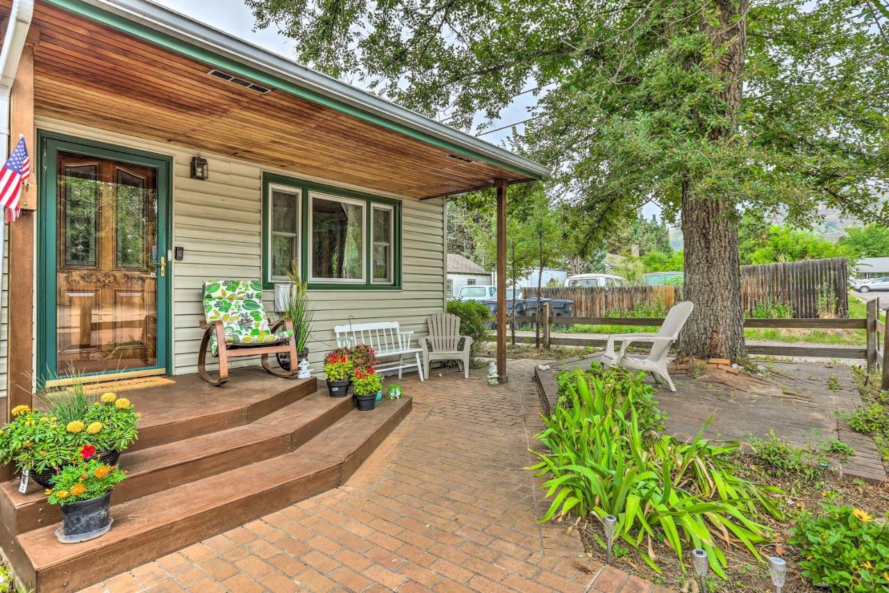 Relaxing Golden Getaway With Grill Less Than 1 Mi To Town! Exterior photo