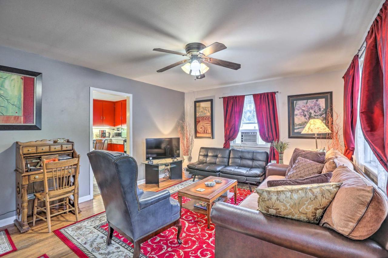 Relaxing Golden Getaway With Grill Less Than 1 Mi To Town! Exterior photo