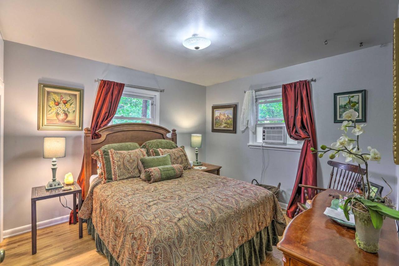 Relaxing Golden Getaway With Grill Less Than 1 Mi To Town! Exterior photo